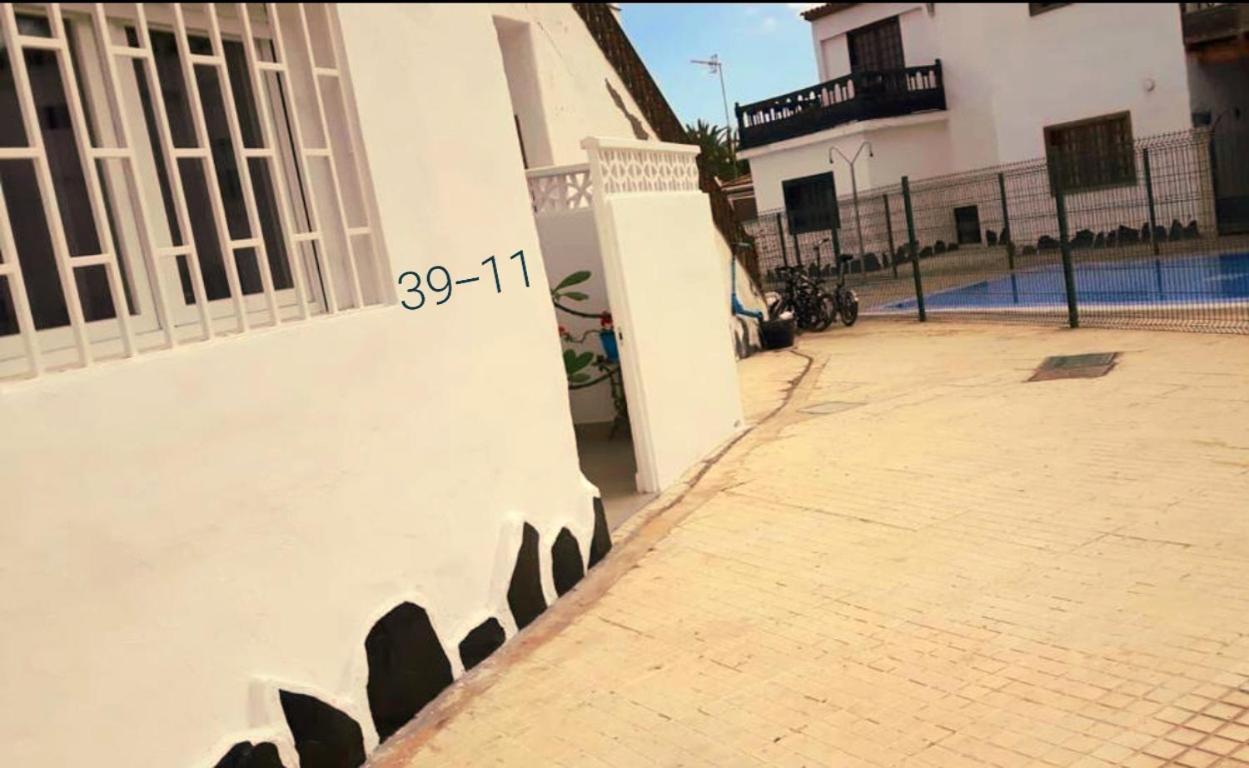 Vakantiehuis * Holiday Home * Casa De Vacaciones * Urb. Chayofita Costa Del Silencio Buitenkant foto